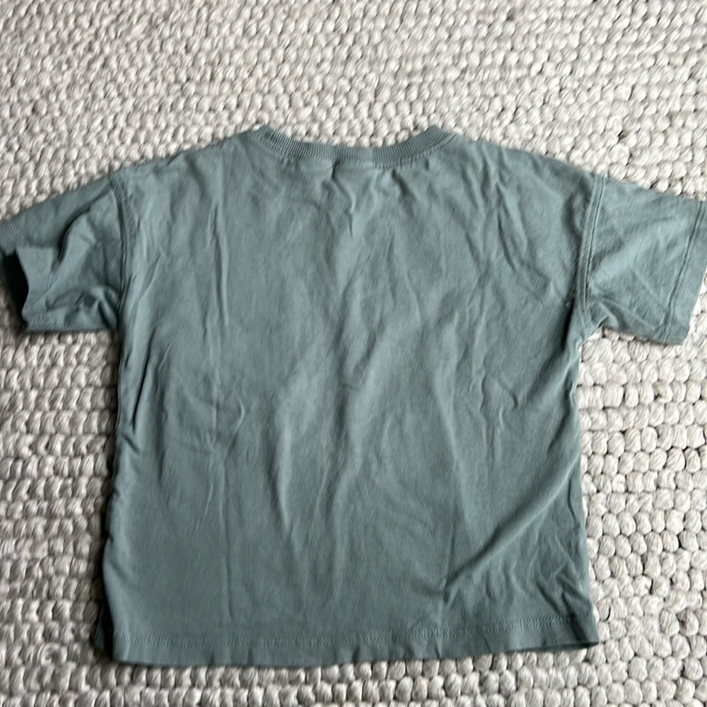 Zara boys short sleeve T-shirt pocket EUC 2-3 - Picture 3 of 3